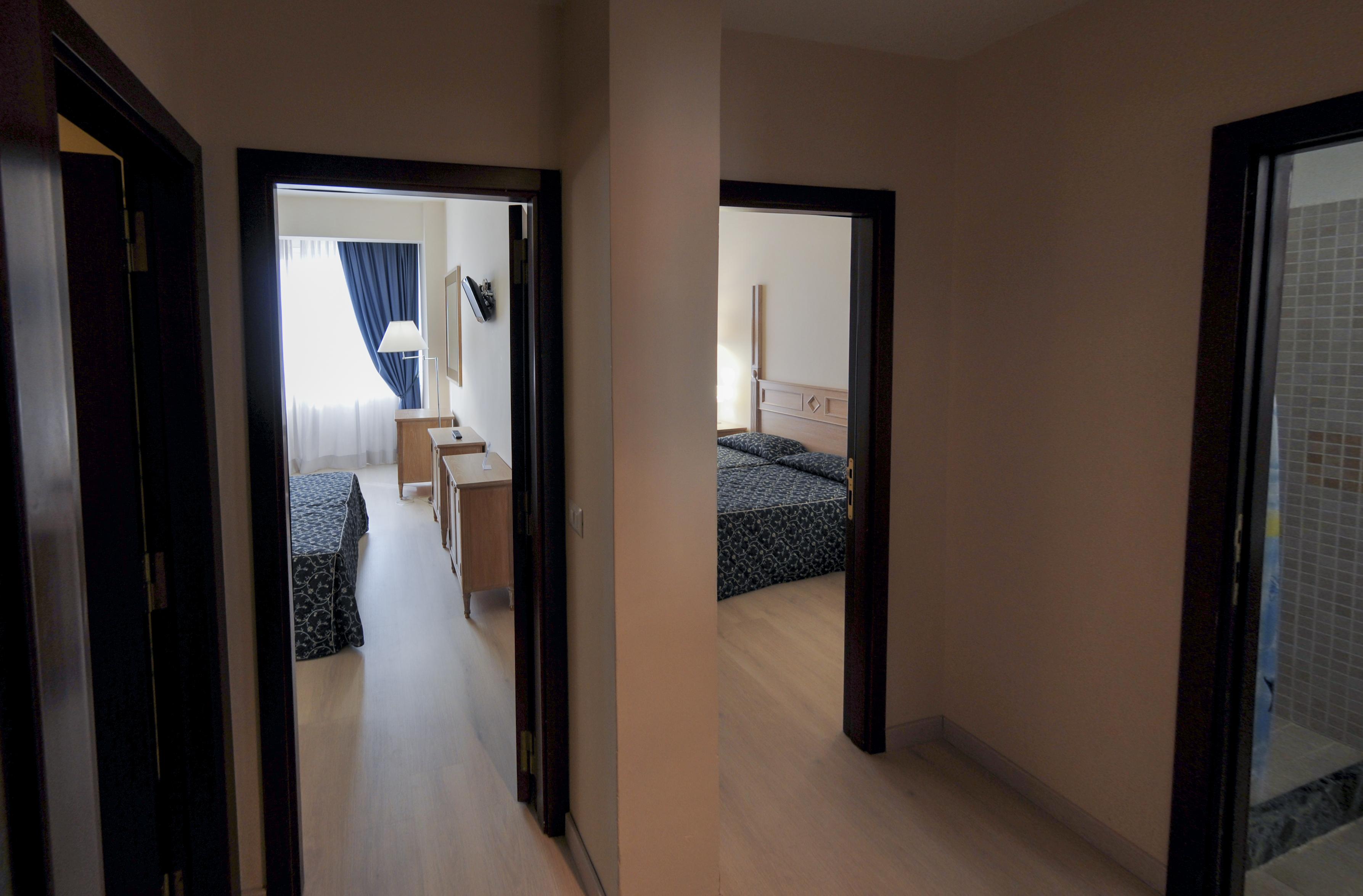 Hotel Mediterraneo Civitavecchia Bagian luar foto